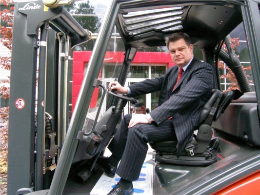 Wózki podnośnikowe a wydajność pracy