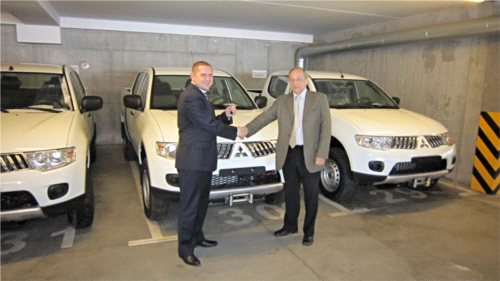 L200 walczy z powodzią
