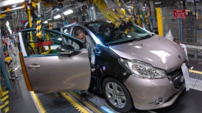 Start seryjnej produkcji nowego Peugeot 208