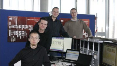 Studenci testują oprogramowanie