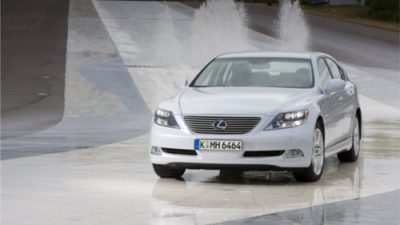 Lexus wybiera nawigację TomTom