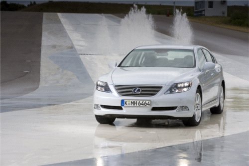 Lexus wybiera nawigację TomTom