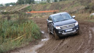 4×4 vs napęd na jedną oś a sprawa zimowa