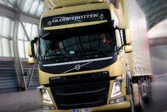 Polacy z nagrodami w konkursie „Papparazzi” o nowym Volvo FM