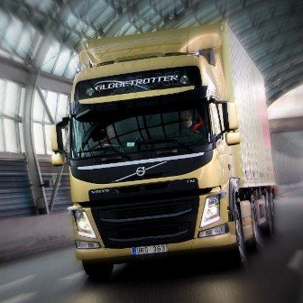 Polacy z nagrodami w konkursie „Papparazzi” o nowym Volvo FM