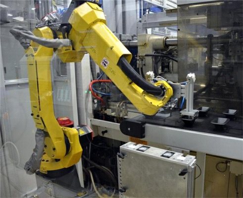 FANUC M-10iA częścią innowacyjnego procesu produkcji