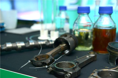 Castrol szkoli mechaników i doradców