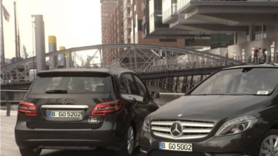 Mercedes-Benz jako pierwszy uruchamia sprzedaż samochodów przez Internet