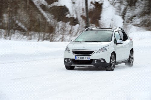 100 000 wyprodukwanych Peugeotów 2008