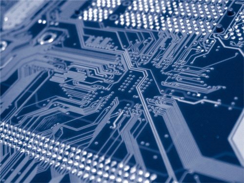 RM za dalszym wsparciem dla inwestycji wysokich technologii