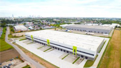 Magazyn sieci Play w Gate One Business Park