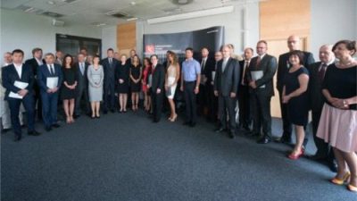 Uroczyste wręczenie zezwoleń