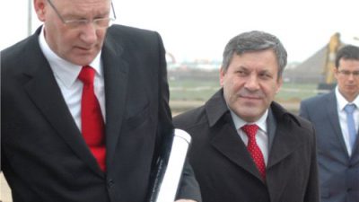 Kamień węgielny pod fabrykę Volkswagena wmurowany (Zdjęcia)