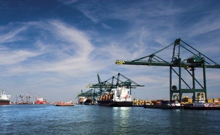 Rekordowy poziom przeładunków w Porcie Hamburg