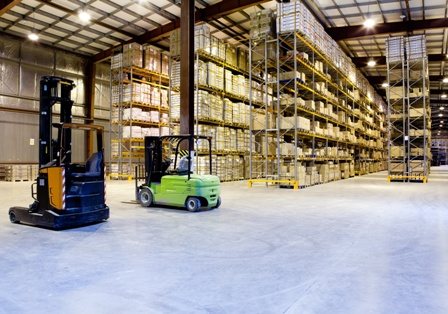 E-commerce kreuje popyt na nieruchomości magazynowe