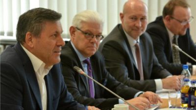Walka o Tatę