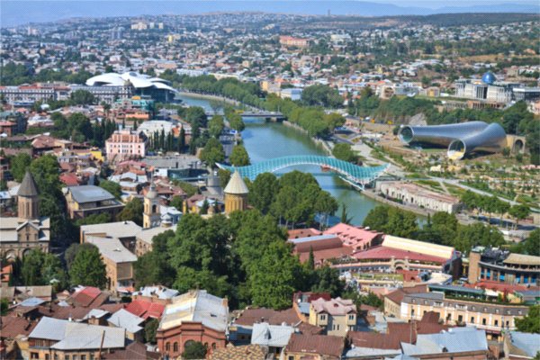Gruzja nie tylko na wakacje