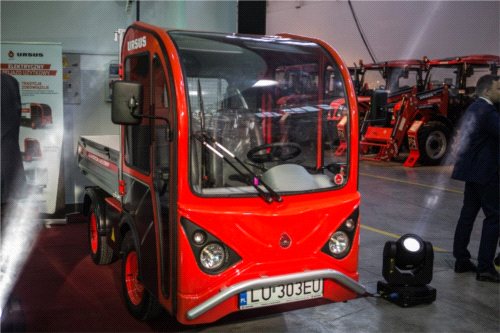 Ursus ma nową halę i będzie produkować samochody elektryczne