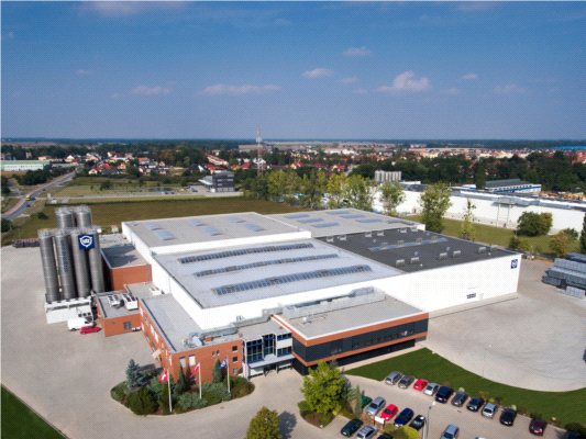 Szwajcarski producent pojemników i palet powiększył fabrykę