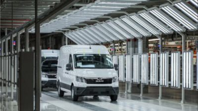 Pierwszy MAN TGE zjechał z linii produkcyjnej we Wrześni