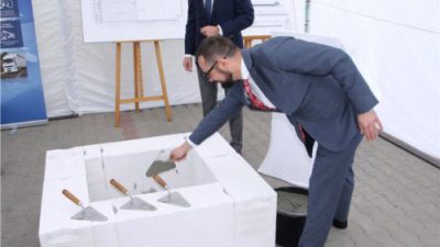 Największe centrum dystrybucyjne CAT LC Polska w parku SEGRO w Ożarowie