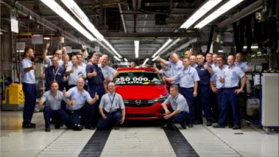 250 000 Opel Astra hatchback wyprodukowany w Gliwicach