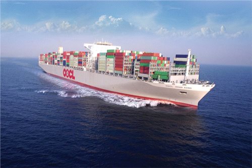Największy kontenerowiec świata OOCL Hong Kong w Gdańsku