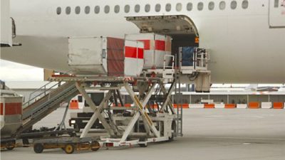 Obsługa sektora farmacji w transporcie lotniczym