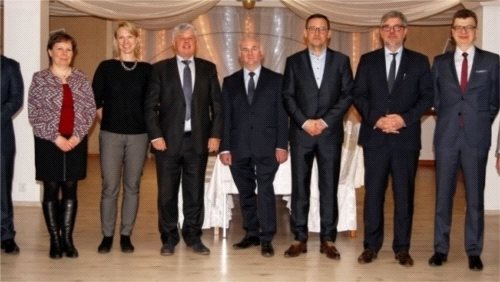 Przejęcie LOB sfinalizowane