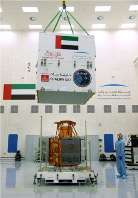 Satelita na pokładzie Emirates SkyCargo