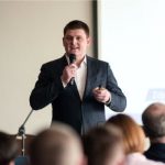 Przemysław Bona z Profika Broker to znakomity fachowiec mający w dodatku jako oręż świetne produkty.