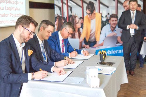 Nowy kierunek: koordynator pojazdów autonomicznych