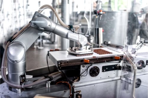 Mechanicznych rąk do pracy nie zabraknie