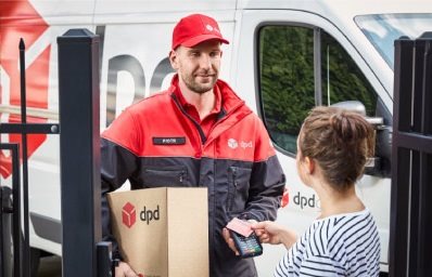 Dostawy w e-commerce i DPD Polska