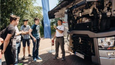 „Profesjonalni kierowcy” – są jeszcze miejsca na bezpłatne kursy