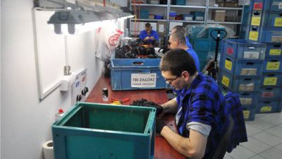 Sukces programu zatrudniania więźniów w Uhercach Mineralnych
