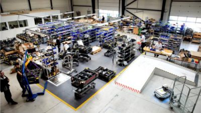 Mobile Industrial Robots rozpoczyna współpracę z Faurecią