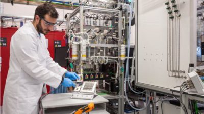 Wodór z powietrza – nowy projekt badawczy Toyoty i instytutu DIFFER