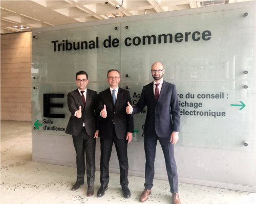 Nowy Styl przejął upadającego producenta mebli z Francji