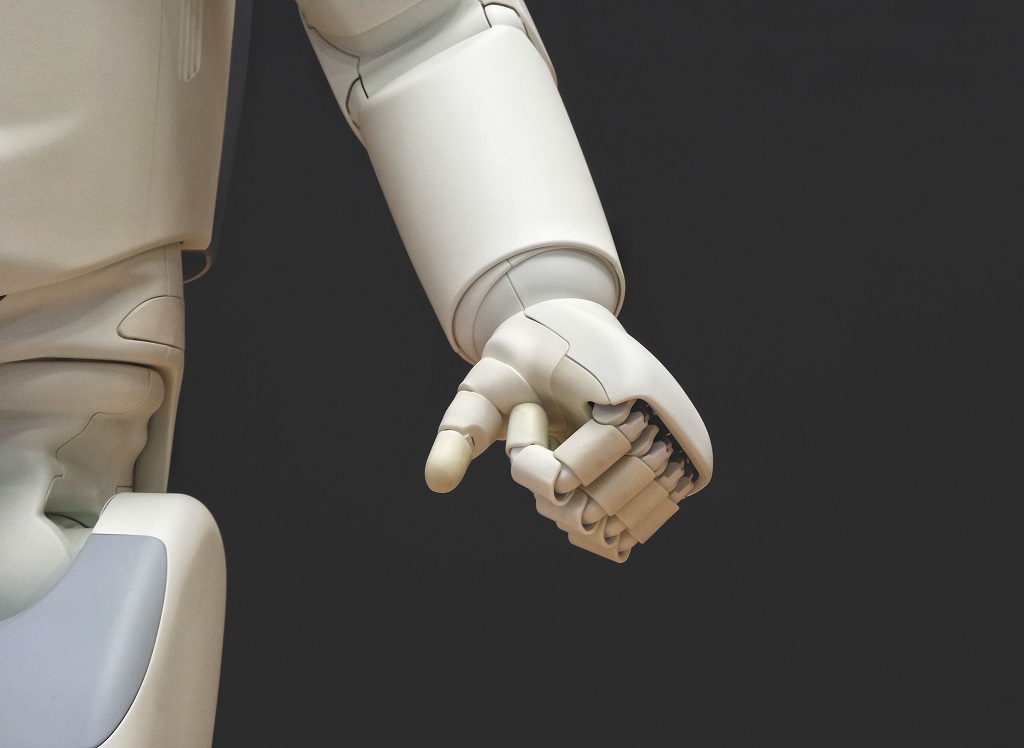 Cobots: kolejna rewolucja w logistyce?