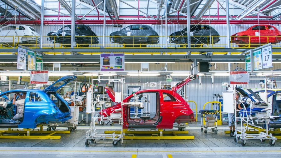 FCA zawiesza produkcję w Tychach
