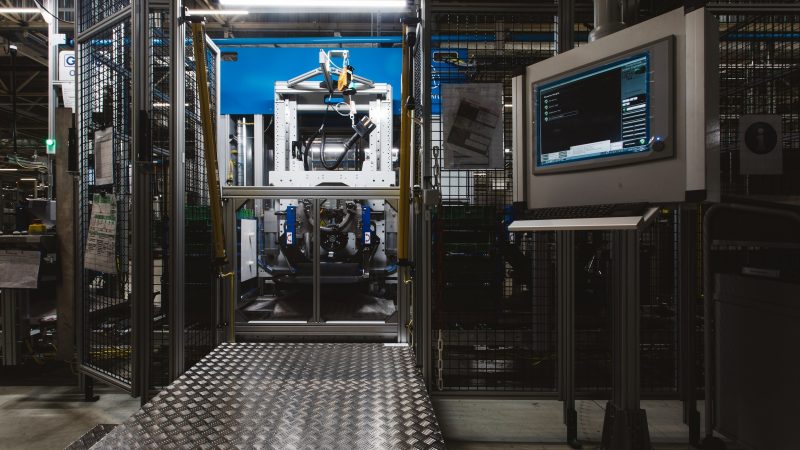 PSA zacznie od produkcji silników