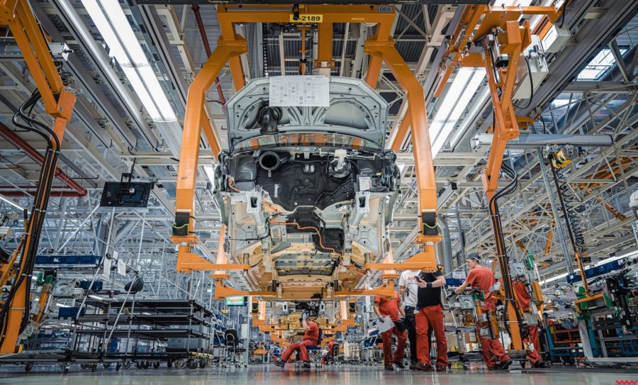 Września przejmuje produkcję elektrycznego Craftera