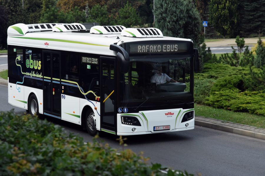 ARP przejmuje Rafako EBus