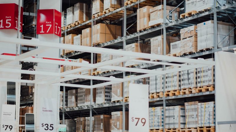 RFID w centrach logistycznych