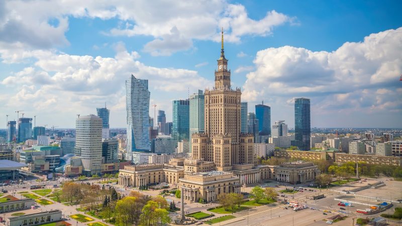 Dwie trzecie właścicieli spółek komandytowych rozważa zmianę formy działalności