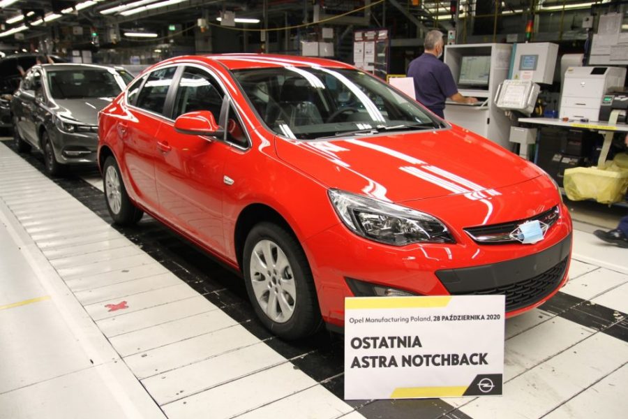 Astra Sedan znika z linii produkcyjnych w Gliwicach