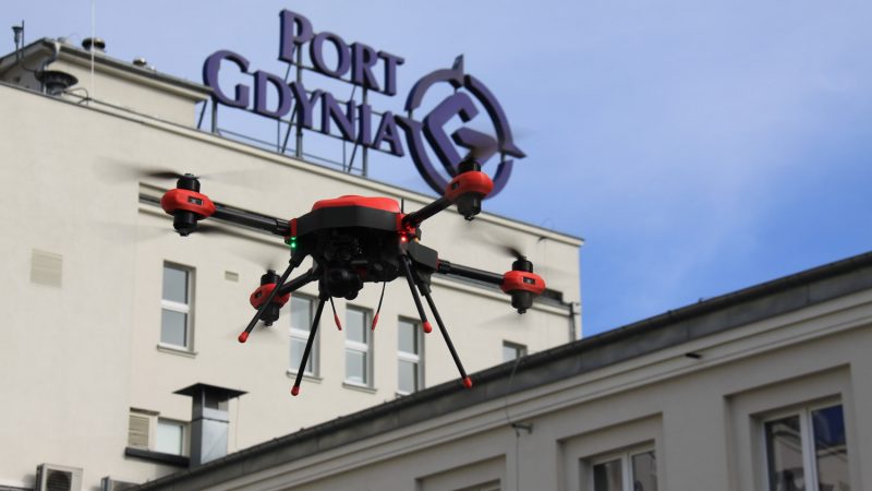 Dron zwiększy bezpieczeństwo w Porcie Gdynia