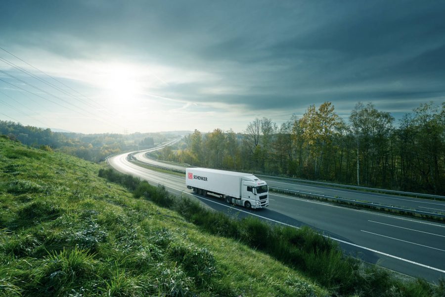 DB Schenker wybiera Webfleet Solutions na preferowanego partnera telematycznego