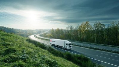 Betty – sztuczna inteligencja w szeregach<br>DB Schenker